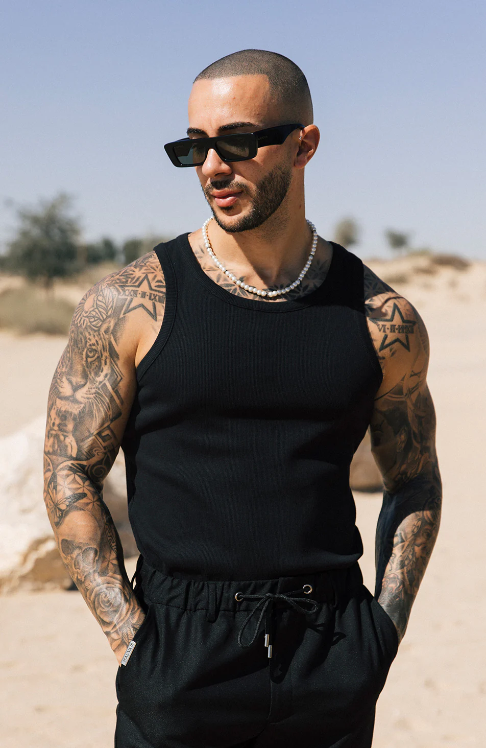 Signature Vest in Black - Image 4
