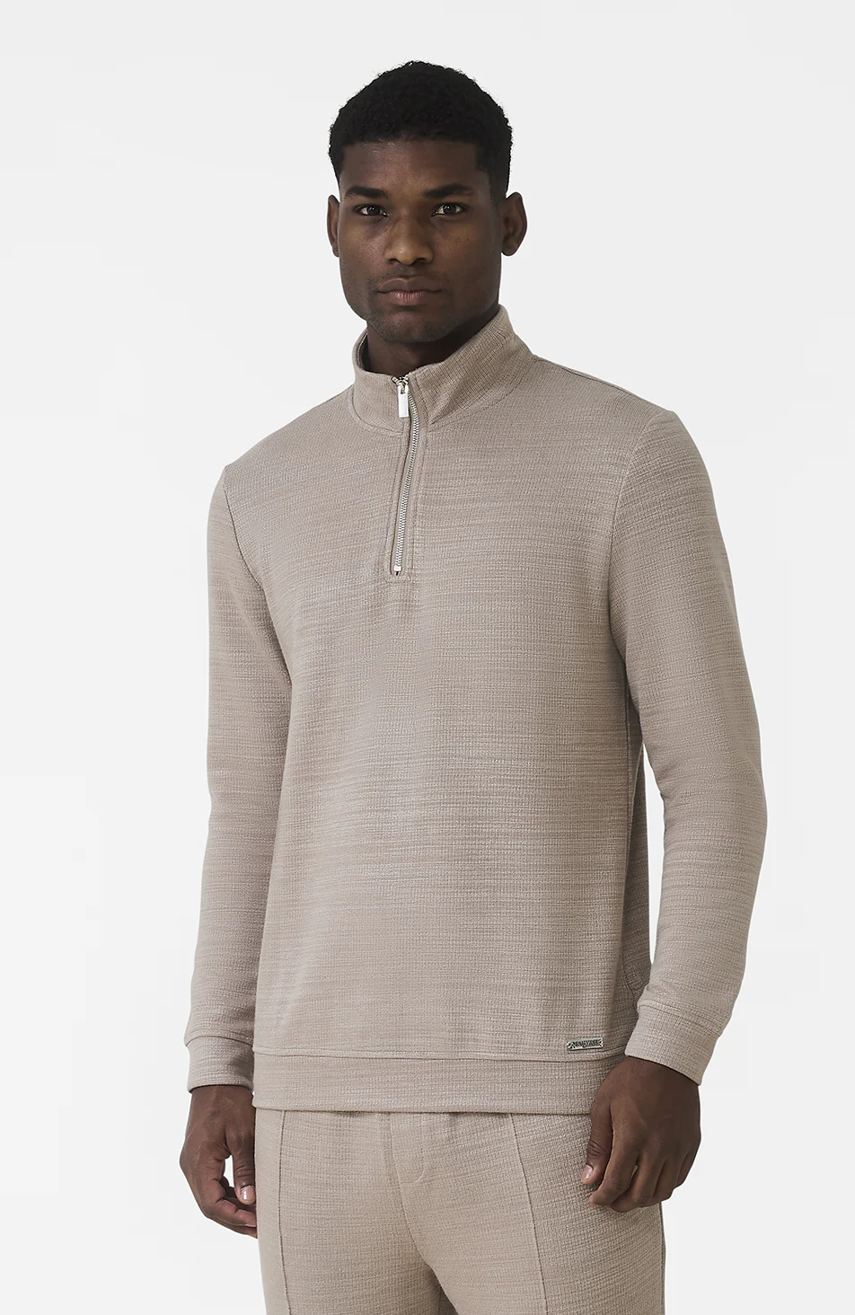 Leandre Regular Premium Textured Quarter Zip in Taupe - Image 2
