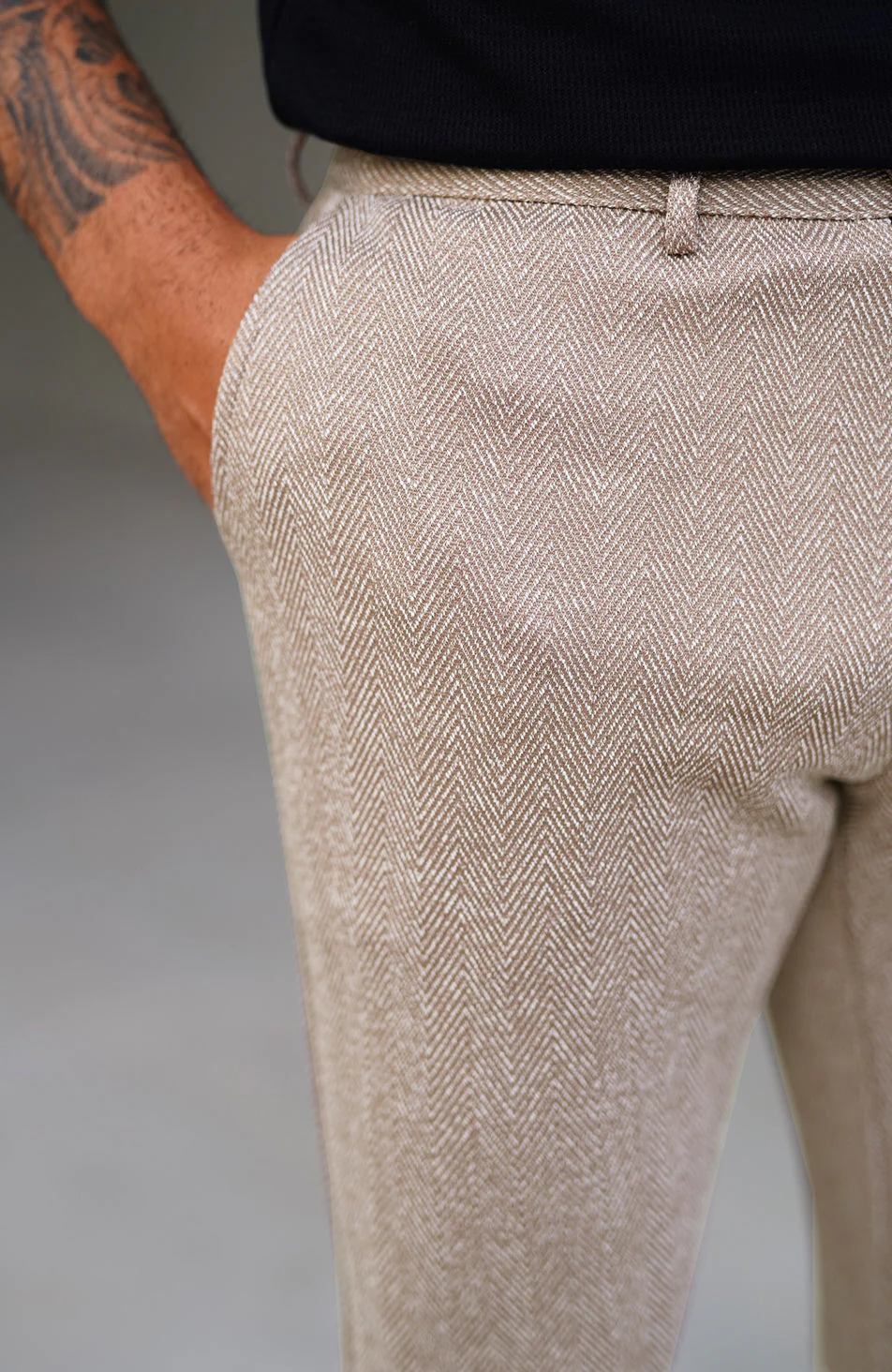 Zig Zag Premium Trousers in Taupe - Image 3